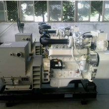 Hot Sale 6 Cylinders in Line Cumins 6BTAA5.9-GM115 115kw Marine Ship Boat Engine thumbnail-5