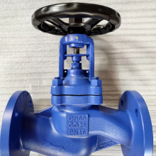 DIN PN16 PN25 Cast Ductile Iron Flange Bellows Seal Globe Valve WCB Stainless Steel Steam Bellows Globe Valve thumbnail-2