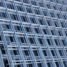 Customized Welded Wire Mesh Panel Galvanized Before/After Welding Process thumbnail-1