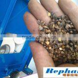 Rubber Roller Buckwheat Husking Machine on Promotion thumbnail-2