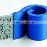 Office Digital Clock With Brush Pot thumbnail-1