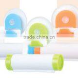 Portable Plastic Toothpaste Holder on Hot Sale thumbnail-1