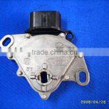 Neutral Switch 84540-33010 For TOYOTA CAMRY HIGHLANDER SIENNA AVALON thumbnail-1