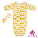 Stylish Little Boys&Girls Clothing Boutique Printing Pattern Baby Outdoor Sleeping Bag With Bow Headband Casual Suit Set thumbnail-4