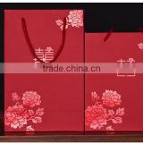 Customized China manufactures printing wedding gift paper bag