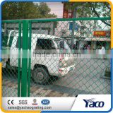 Easy installation Low carbon steel wires Beautiful grid wire mesh fence