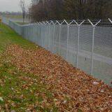 Commercial Chain Link Fence thumbnail-2