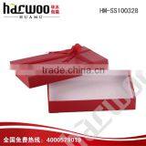 With a Red Belt Simple Cardboard T-shirt Case