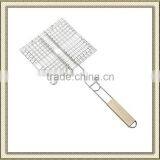 Bbq Grill With Wooden Handle thumbnail-1