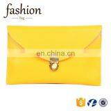 CR USA Market Expert Trendy Small Summer Beige Latch Envelope Bag Retro Chain Single Shoulder Bag Design Clutch thumbnail-6