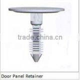DOOR PANEL RETAINER Chry:4005250