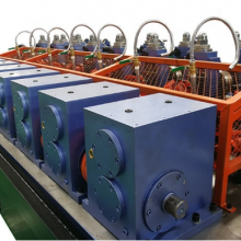 TG32 30X30mm Square High Precision QUICK ROLL CHANGEOVER MS Mild Steel Pipe Mill Machine thumbnail-4