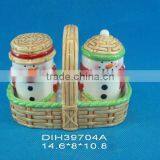 Ceramic Xmas Pepper and Salt Shaker thumbnail-1