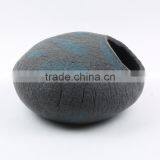 2017 China Supplies Cheap Handmade Kat Vilt Huis 100% Wool Cat House in Stock thumbnail-4