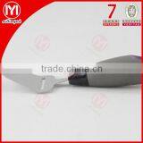 HOT Plastic Cheese Spatula thumbnail-1