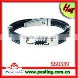 Cool Man Bracelet Animal Print Silicone Bracelet thumbnail-1