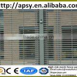 Hot Sale High Security Barriers Solid H Post Supported 4mm Steel Wire Welded Thin Than Finges Grills Mesh Fence Panels thumbnail-4