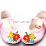 Chinese Traditional Girl Shoes thumbnail-1