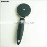 32065 Kitchen Gadget Kitchen Tool Round Pizza Cutter thumbnail-4