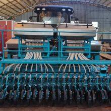 Dual 12 Rows Seeding Fertilizing Machine With Two 300L Stainless Steel Seeds and Fertilizer Hopper thumbnail-2