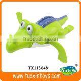 Wind up Plastic Realistic Jumping Frog Toy thumbnail-2