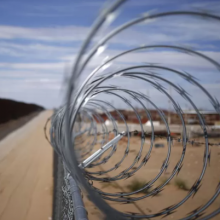 Concertina Razor Wire thumbnail-1