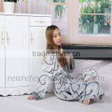 100% Polyester Printed Flannel Knitted Robe thumbnail-6