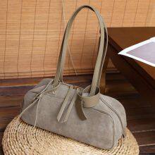 Large Capacity Faux Leather Pillow Shaped Single Shoulder Bag Fashionable Women's Bag Bowling Underarm Bag Soft Fabric Mobile thumbnail-2