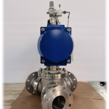 Low-Torque Y-Type Three-Way Ball Valve With NEMA 4X Pneumatic Actuator for Harsh Environments thumbnail-3