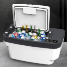 DC 12V Portable Car Fridge Freezer With Low Power Consumption 45W thumbnail-1