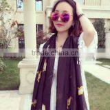 Wholesale Price 2017 Spring and Autumn Women Scarf Black and White Colors Lily Flowers Imitated Silk Material Lady Cappa thumbnail-3