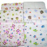 100% Cotton Double Side Brushed Flannel Molten Sheet (White Dyed & Printed) thumbnail-2