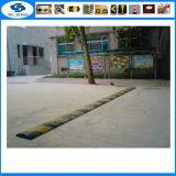 Durable Reflective Rubber Speed Hump, Road Safety Products Rubber Speed Bump, High Strength Rubber Speed Bump Speed Hump