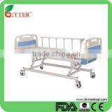 Three crank Manual low hospital style beds with three functions