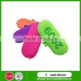 High Quality Rectangle Shaped Friendly Silicone Customized Coin Wallet thumbnail-1