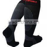 Athletic Sports Performance-enhancing Seamless Compression Socks thumbnail-2