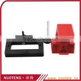 CBL13 Superlarge Snap-on Circuit Breaker Lockouts thumbnail-3