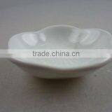 Stock White Porcelain Flower Shaped Sauce Dish thumbnail-1