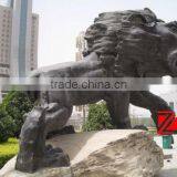 Fierce Giant Lion Sculpture thumbnail-2