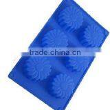 Silicone Cake Mold thumbnail-1