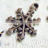 Metal Christmas Snowflake Decorations