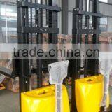Made in China 3000kg Fast Lifting Speed Stacker thumbnail-5