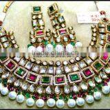 Kundan Neck Set thumbnail-1