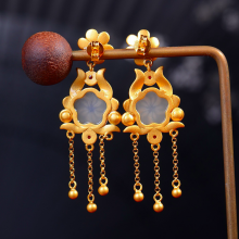 Hetian White Jade and Pearl Earring thumbnail-3