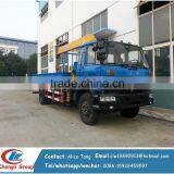 Manual Truck Mounted Crane Howo Truck Crane thumbnail-1