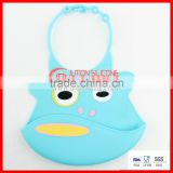 Fashionable hot sale silicone rubber bibs for baby