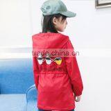Zm40642b New Arrival Children Coat Wholesale Price Warm Long Wave Design Girls Wind Coat thumbnail-3
