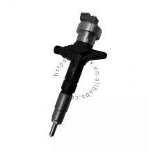 Genuine Denso Fuel Injector Nozzle for Isuzu 4HK1 Engine Diesel Injector Denso Assembly OEM Certified Fast Shipping thumbnail-3