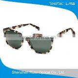 High Quality Fashion Sunglass Wholesale in China thumbnail-1