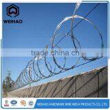 900mm Coil Diameter Sharp Razor Barbed Wire thumbnail-2